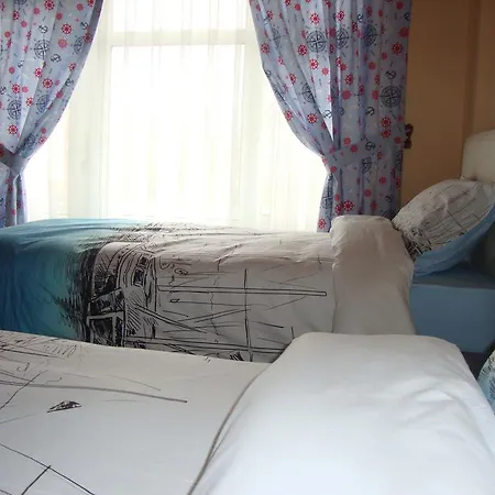 Guest house Ae2 *